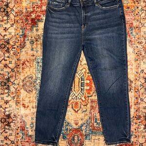 Stylish Dark Blue Women's Cropped Jeans